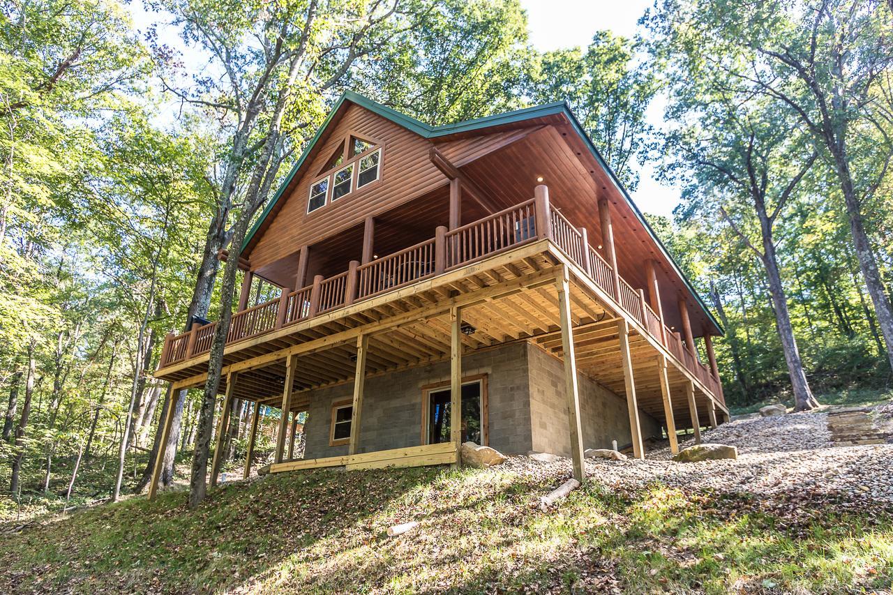Hocking Hills Cabins & Resort Foxfire Logan Bagian luar foto