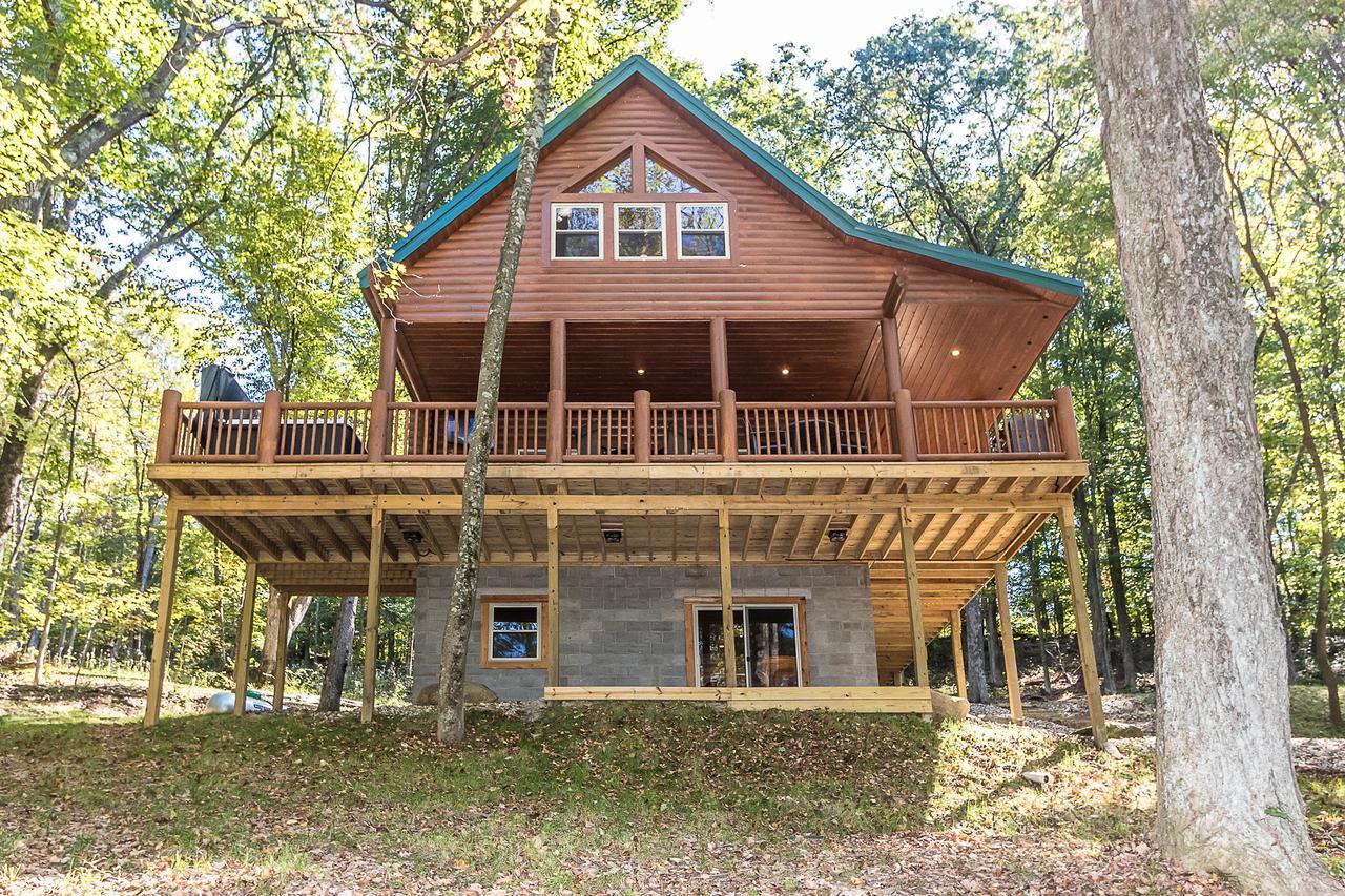 Hocking Hills Cabins & Resort Foxfire Logan Bagian luar foto